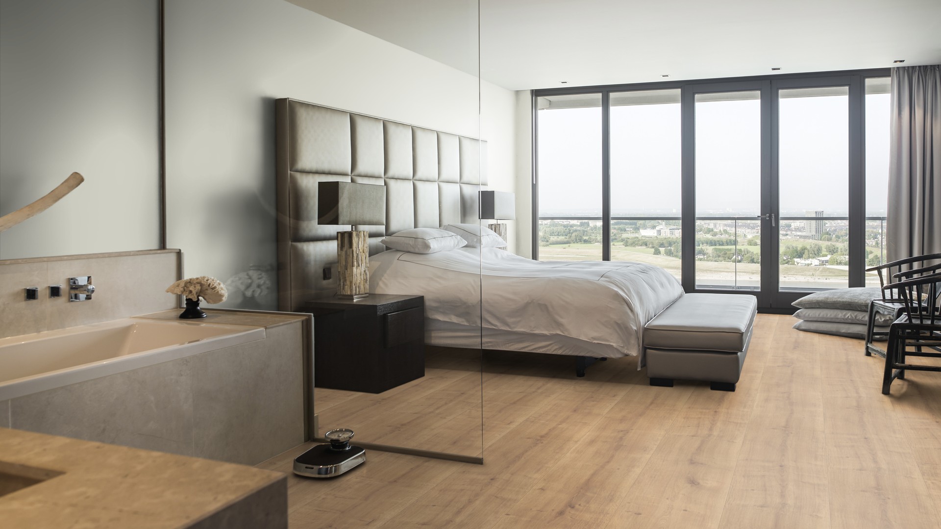 Egger Kingsize vgroef 8mm Hamilton Eiken 103