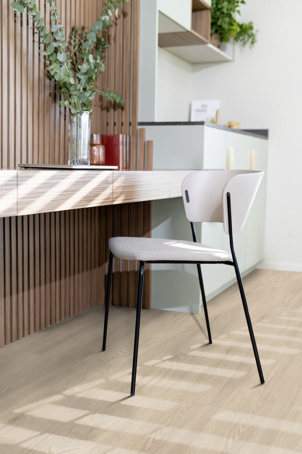 Gerflor Virtuo 55 Rigid Acoustic 1464 Blomma Light Visgraat