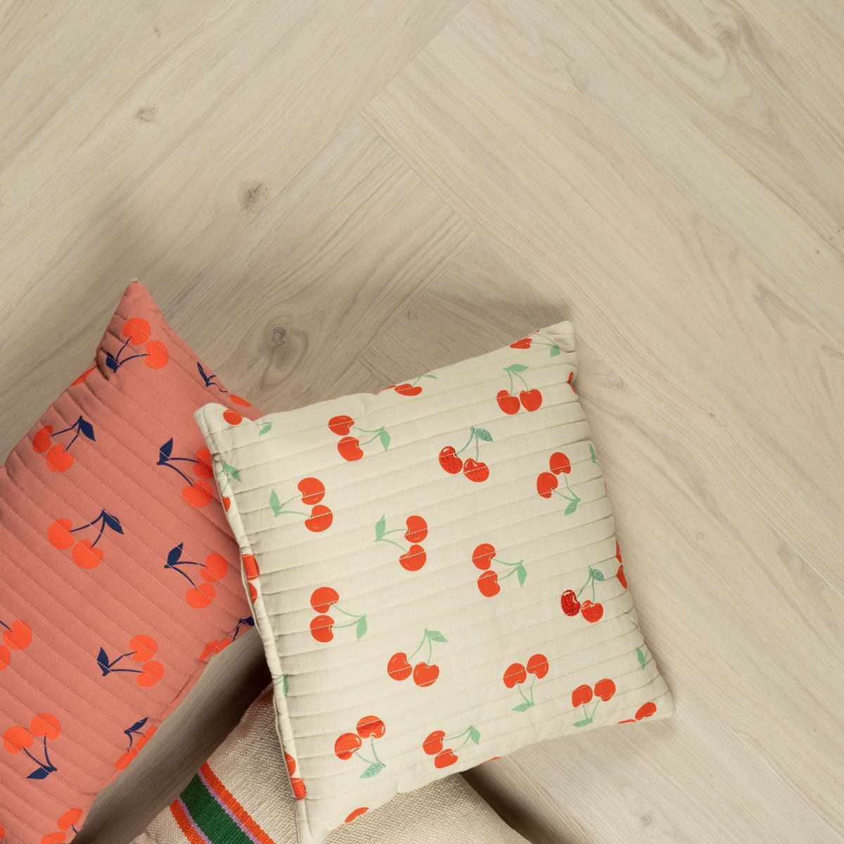 Douwes Dekker Ambitieus Brede Visgraat Click PVC 07820 Cheesecake