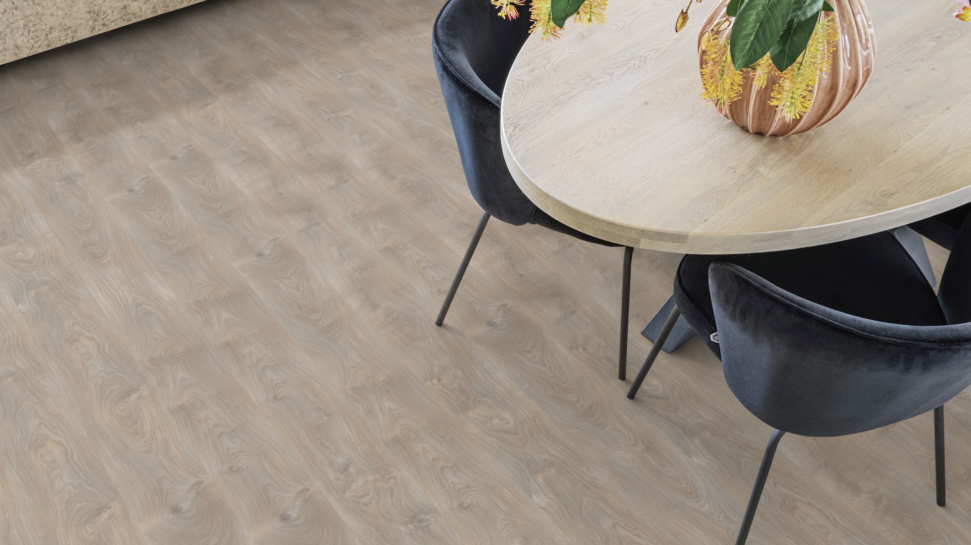 Egger Classic 7mm Belfort Eiken Zilver 020